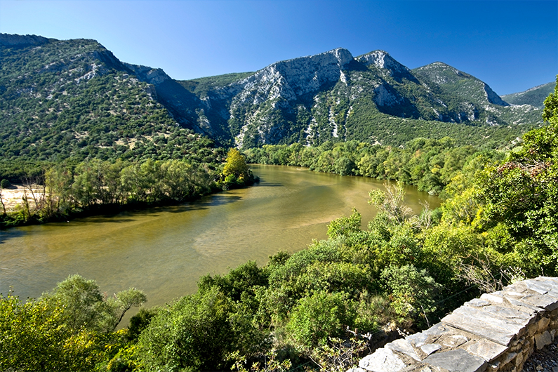 795w x 530h Nestos River and the colours of Xanthi KAV 02 Nestos river